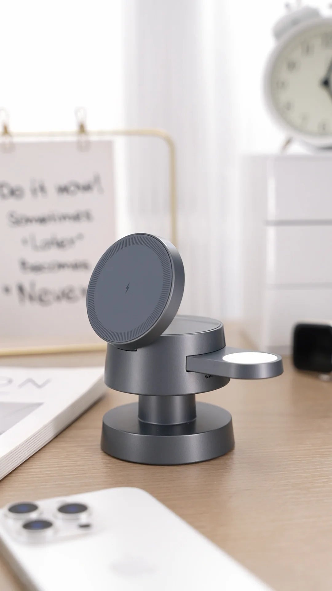 Magnetic Wireless Charging Dock for iPhone with LED Lamp