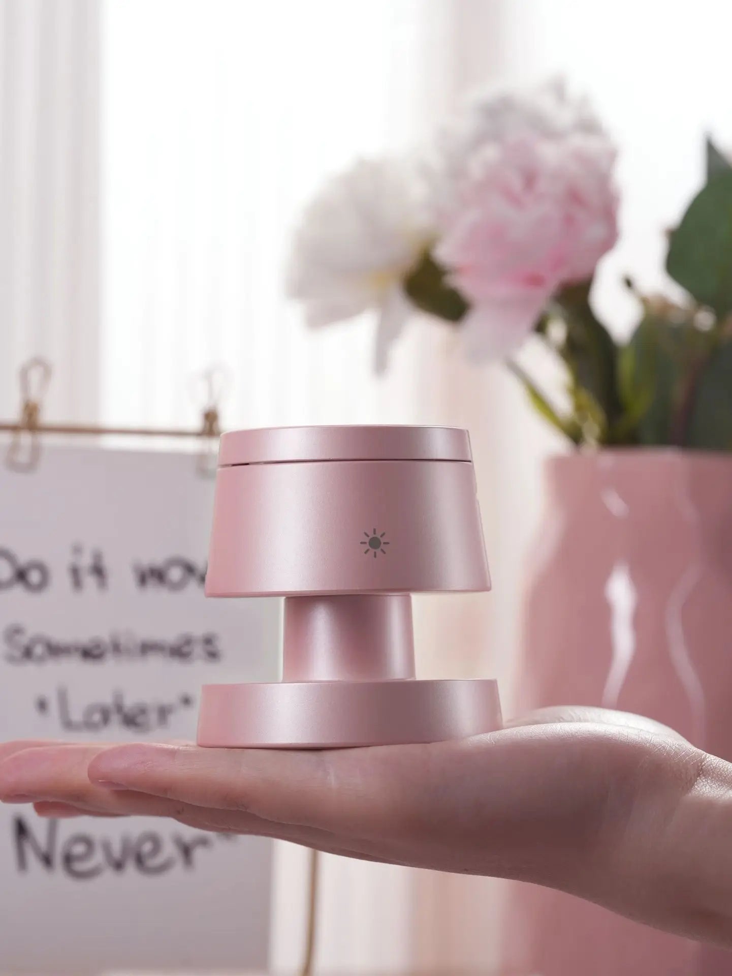 Magnetic Wireless Charging Dock for iPhone with LED Lamp